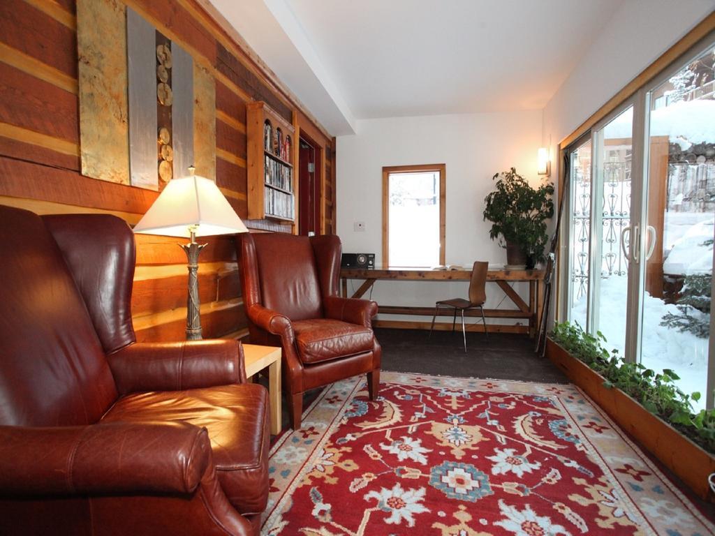 Earl Grey Lodge Panorama Exterior photo